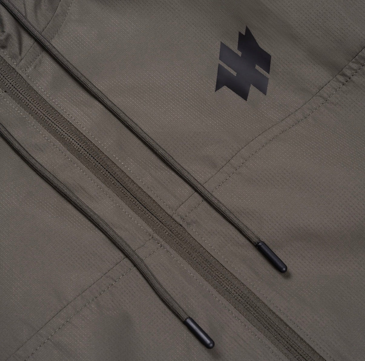 Lesthu tracksuit olive