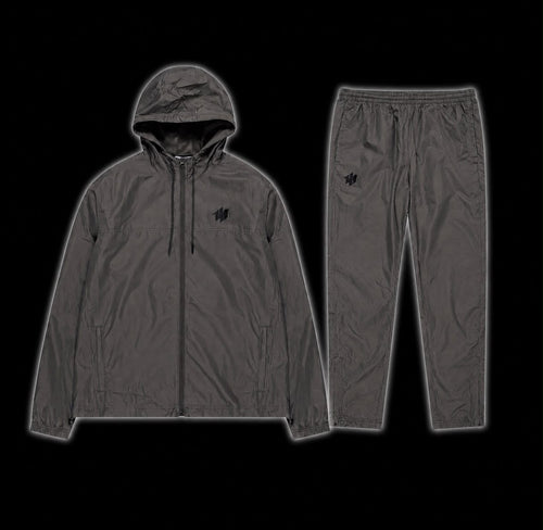 Lesthu tracksuit olive